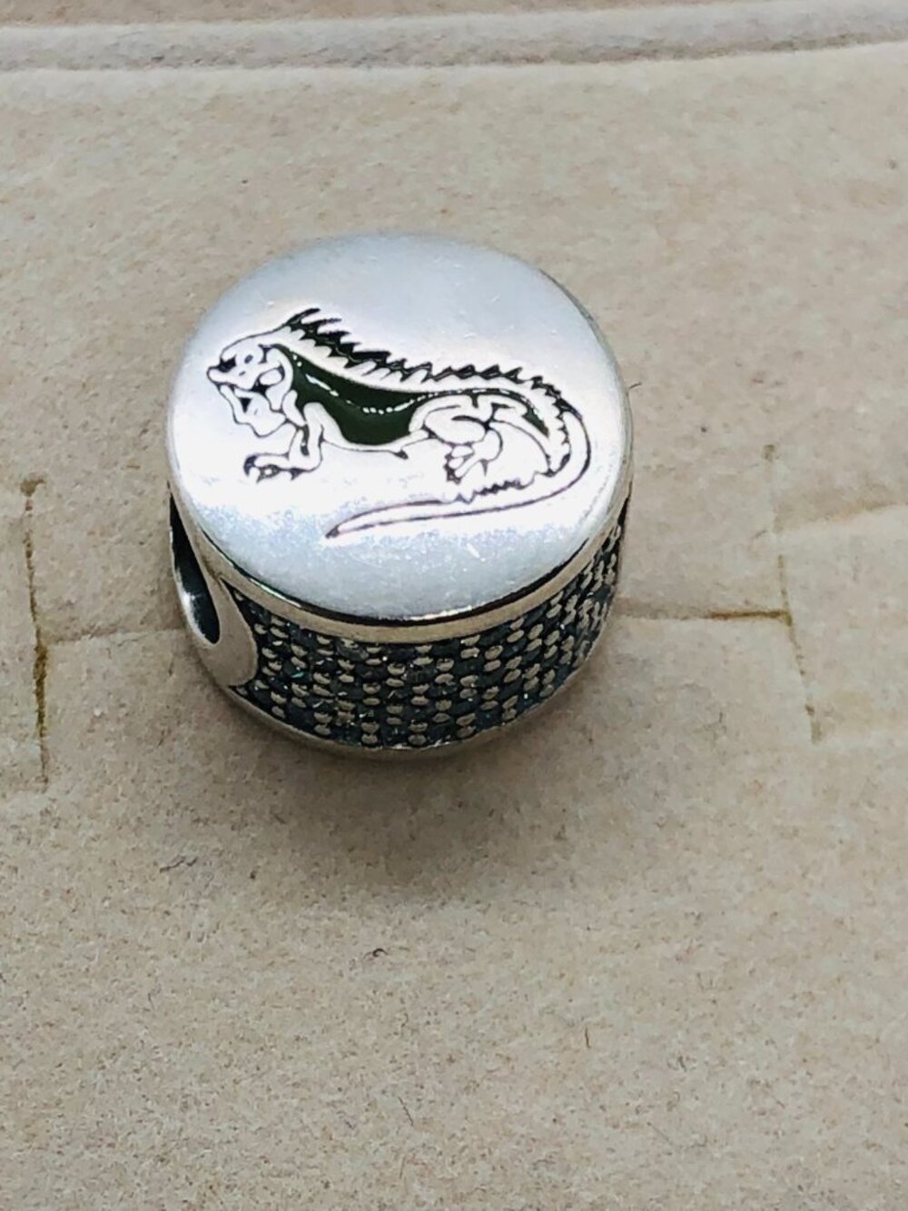✨🔥Pandora St thomas Iguana Bead Charm